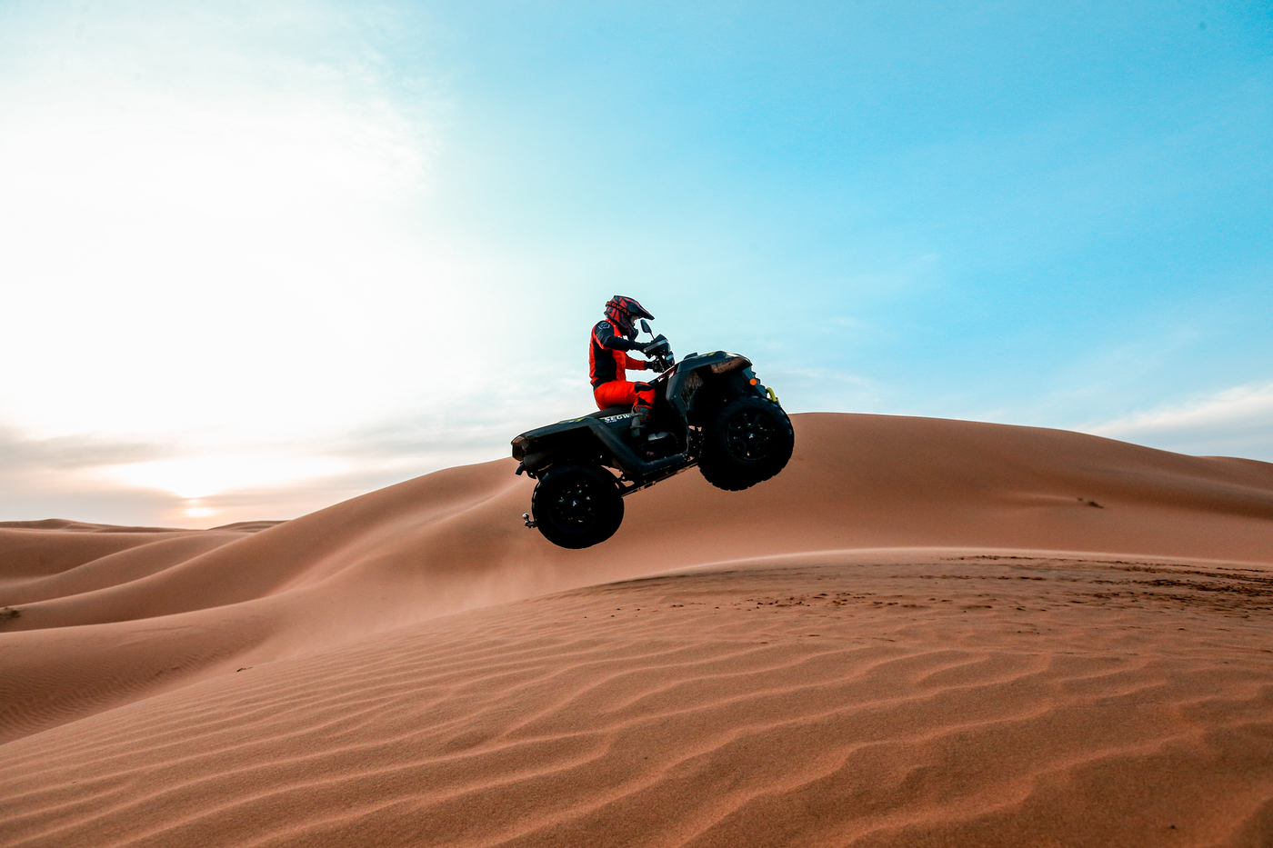 Snarler AT5L DLX Lifestyle